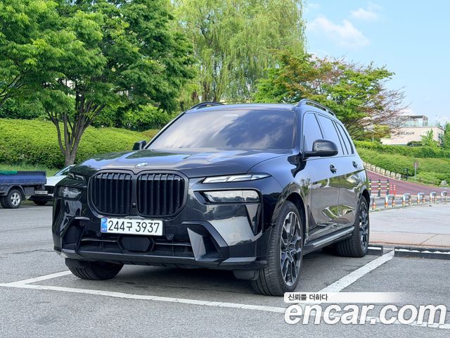 BMW X7 xDrive 40i M Sport 7STR