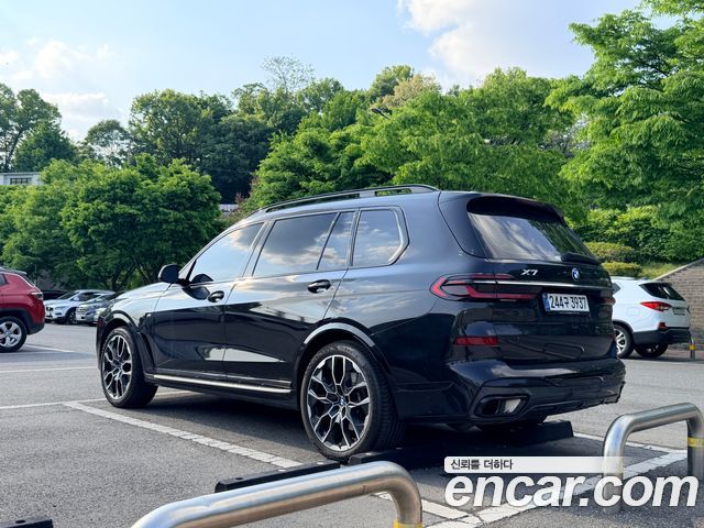 BMW X7 xDrive 40i M Sport 7STR