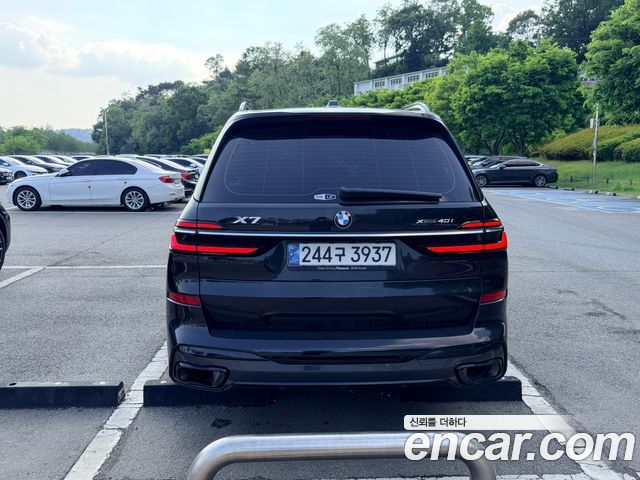BMW X7 xDrive 40i M Sport 7STR