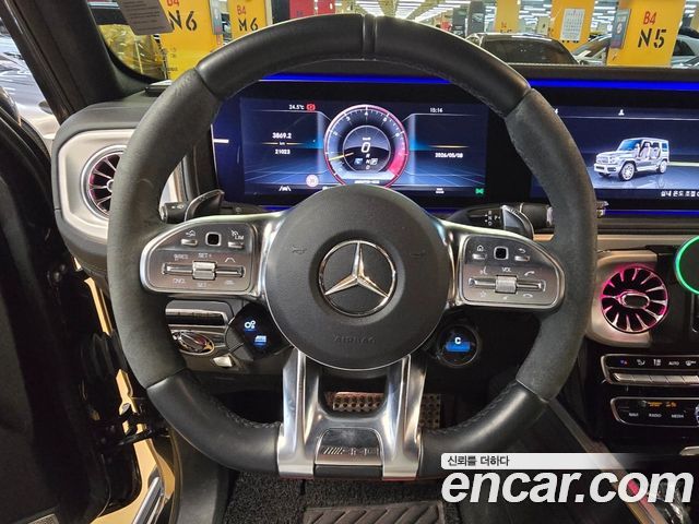 Mercedes-Benz G-Class AMG G63 Manufaktur