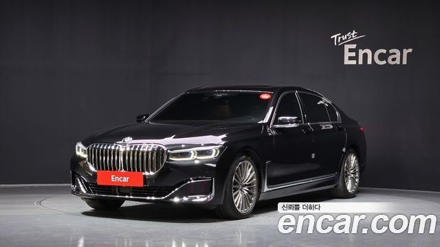 BMW 7-Series 740Li xDrive Design Pure Excellence