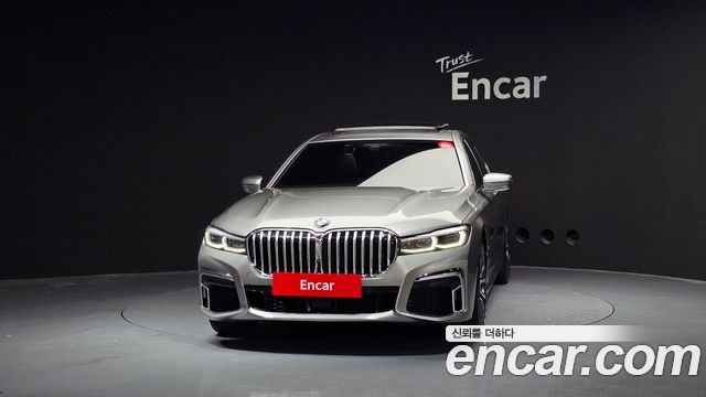 BMW 7-Series 740Li xDrive M Sport Package