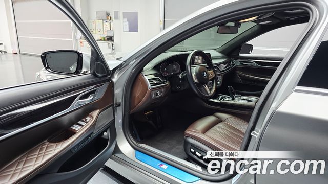 BMW 7-Series 740Li xDrive M Sport Package