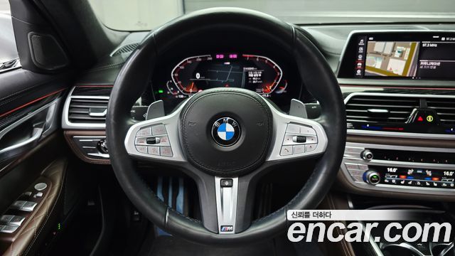 BMW 7-Series 740Li xDrive M Sport Package