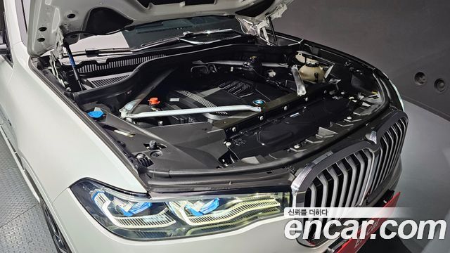 BMW X7 xDrive 40i M Sport 6STR