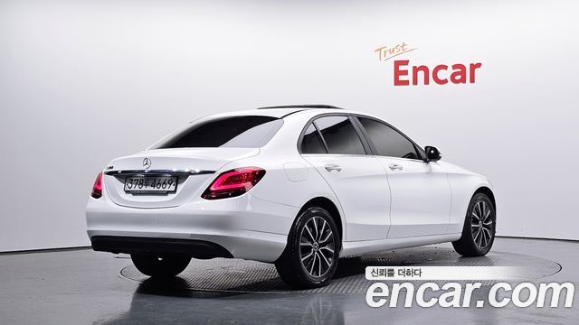 Mercedes-Benz C-Class C200