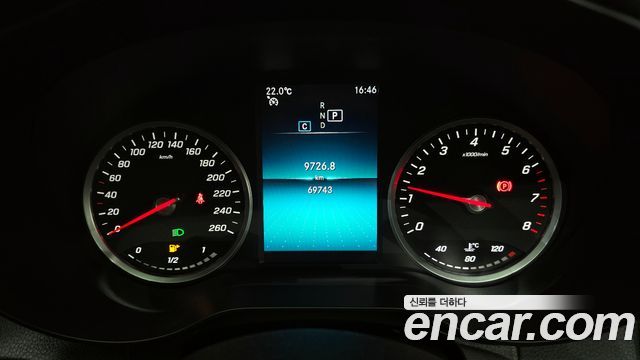Mercedes-Benz C-Class C200