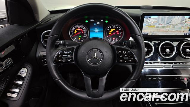 Mercedes-Benz C-Class C200