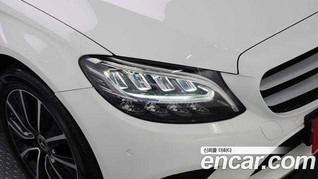 Mercedes-Benz C-Class C200