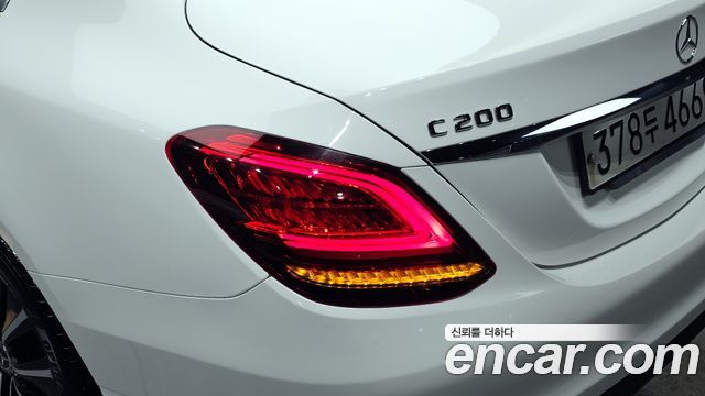 Mercedes-Benz C-Class C200