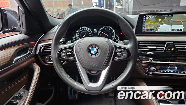 BMW 5-Series 520d M Sport Package Plus