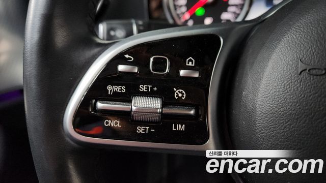 Mercedes-Benz E-Class E250 Avantgarde