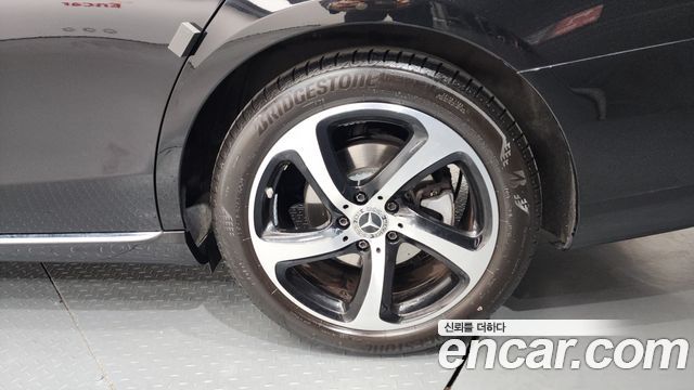 Mercedes-Benz E-Class E250 Avantgarde