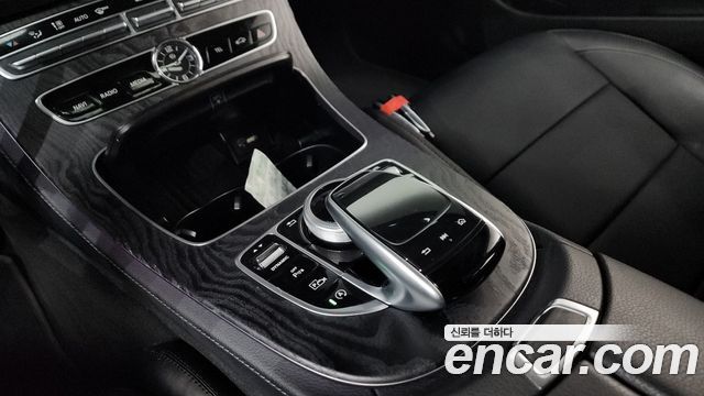 Mercedes-Benz E-Class E250 Avantgarde
