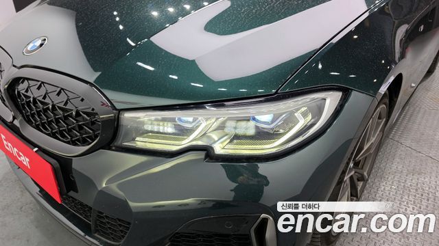 BMW 3-Series 340i Peridot Green Edition
