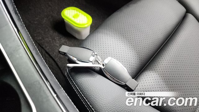 Mercedes-Benz GLC-Class GCL300 4MATIC Coupe