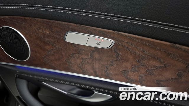 Mercedes-Benz E-Class E300 Exclusive