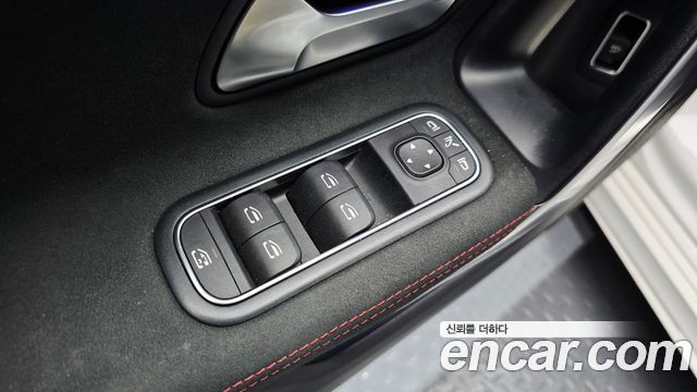 Mercedes-Benz A-Class A250 4MATIC Sedan