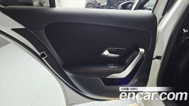 Mercedes-Benz A-Class A250 4MATIC Sedan