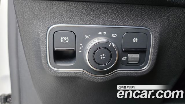 Mercedes-Benz GLB-Class GLB200 d