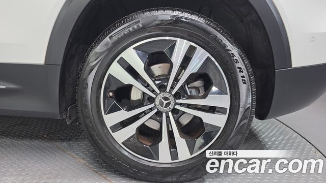Mercedes-Benz GLB-Class GLB200 d