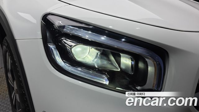 Mercedes-Benz GLB-Class GLB200 d