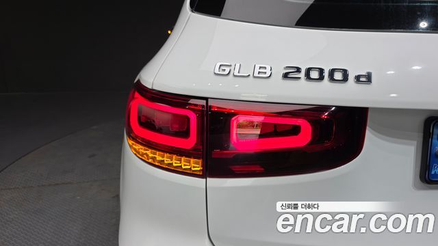 Mercedes-Benz GLB-Class GLB200 d