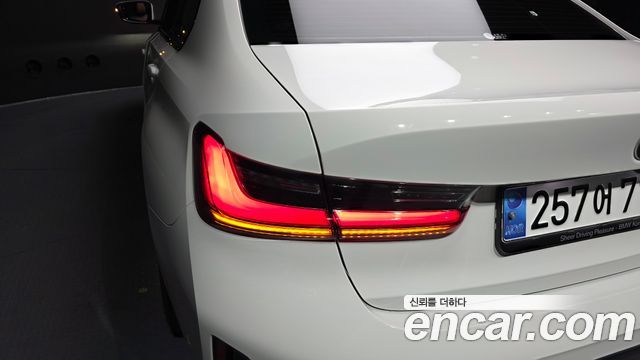 BMW 3-Series 320i M Sport