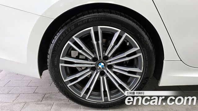 BMW 3-Series 320i M Sport