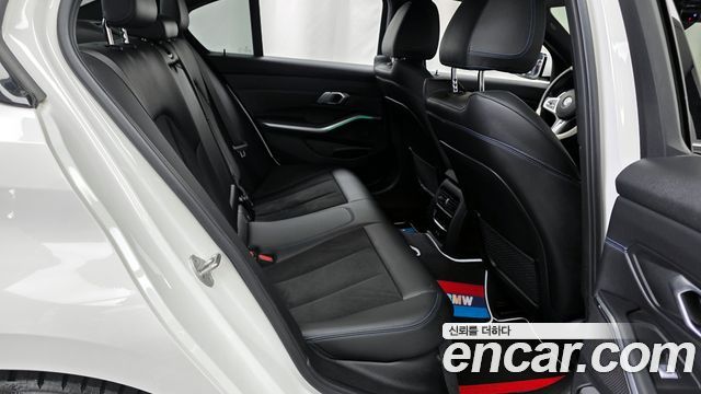 BMW 3-Series 320i M Sport