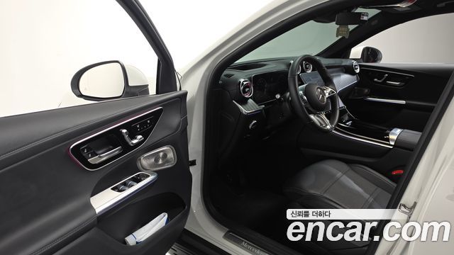 Mercedes-Benz GLC-Class GLC300 4MATIC Avnatgarde Coupe
