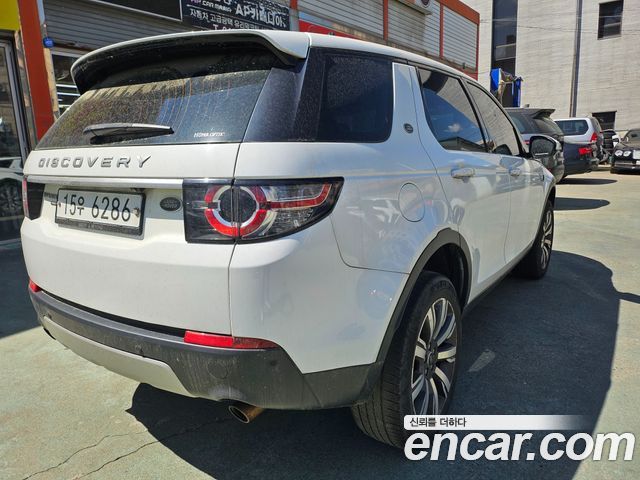 Land Rover Discovery Sport 2.0 TD4 HSE Luxury