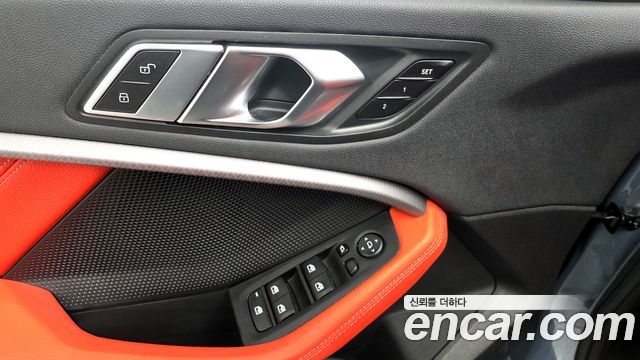 BMW 2-Series M235i xDrive