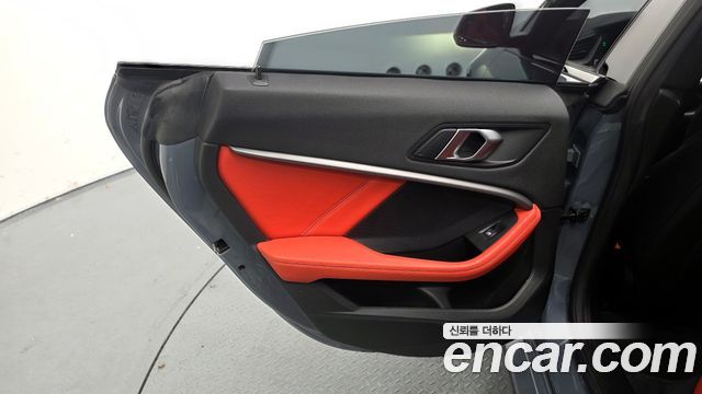 BMW 2-Series M235i xDrive
