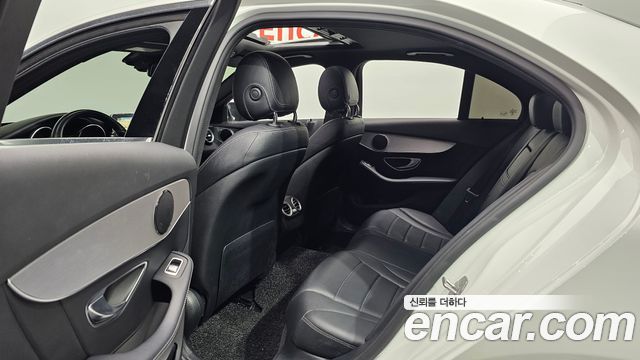 Mercedes-Benz C-Class C350e