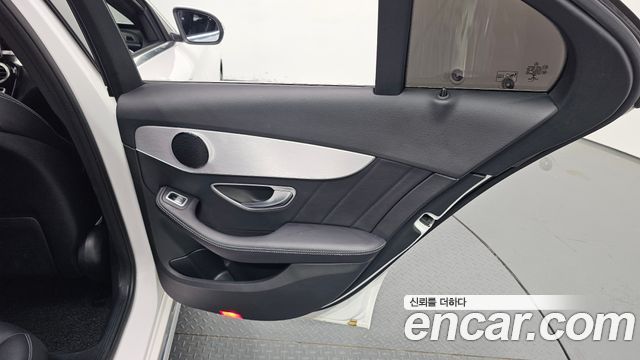 Mercedes-Benz C-Class C350e