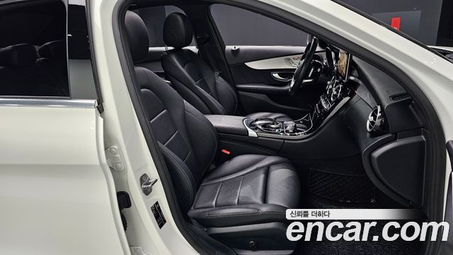 Mercedes-Benz C-Class C350e