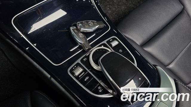 Mercedes-Benz C-Class C350e