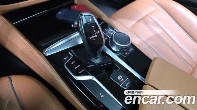 BMW 5-Series 520d Luxury Special Edition
