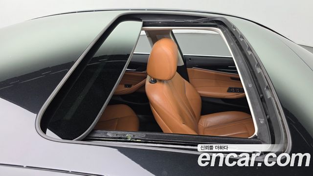 BMW 5-Series 520d Luxury Special Edition