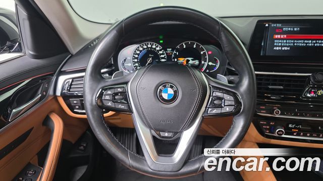 BMW 5-Series 520d Luxury Special Edition