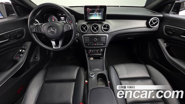 Mercedes-Benz CLA-Class CLA200 d