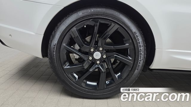 Land Rover Range Rover Sport 3.0 SDV6 HSE Dynamic
