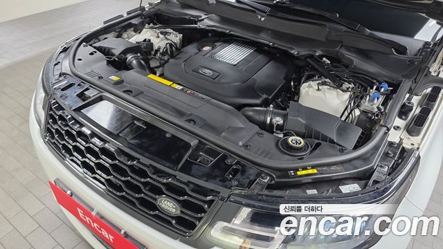 Land Rover Range Rover Sport 3.0 SDV6 HSE Dynamic
