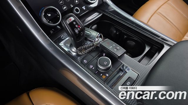 Land Rover Range Rover Sport 3.0 SDV6 HSE Dynamic