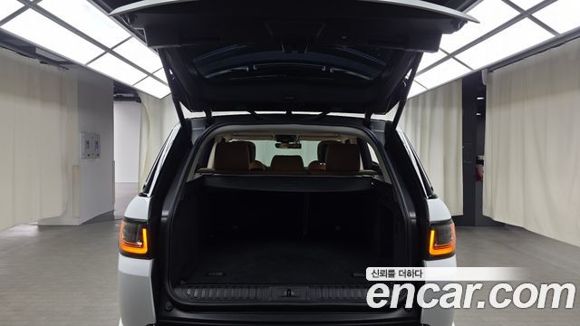 Land Rover Range Rover Sport 3.0 SDV6 HSE Dynamic