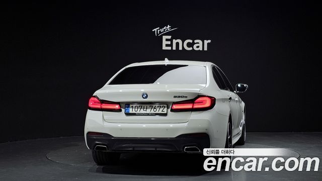 BMW 5-Series 530e M Sport