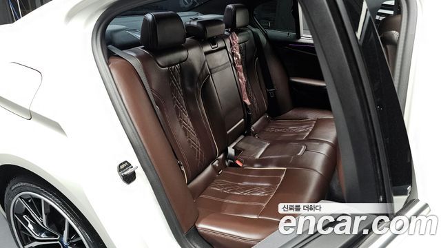 BMW 5-Series 530e M Sport
