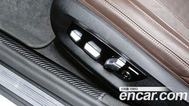 BMW 5-Series 530e M Sport