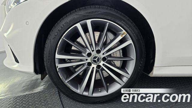 Mercedes-Benz CLS-Class CLS400d 4MATIC
